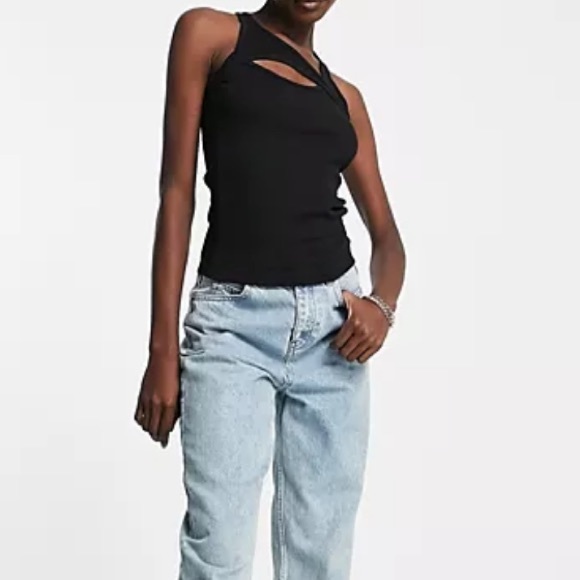 Zara Cut Out Ribbed Knit Tank - Picture 4 of 4